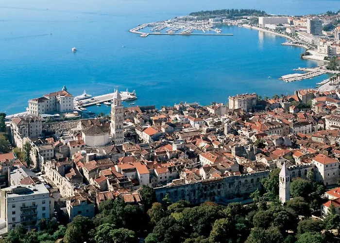 2 - Luxury With Terrace In Heart Of Split