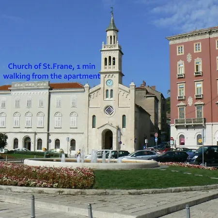 2 - Luxury With Terrace In Heart Of Daire Split